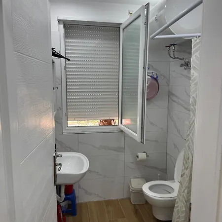 Apartment Cozy Nest Near The Sea